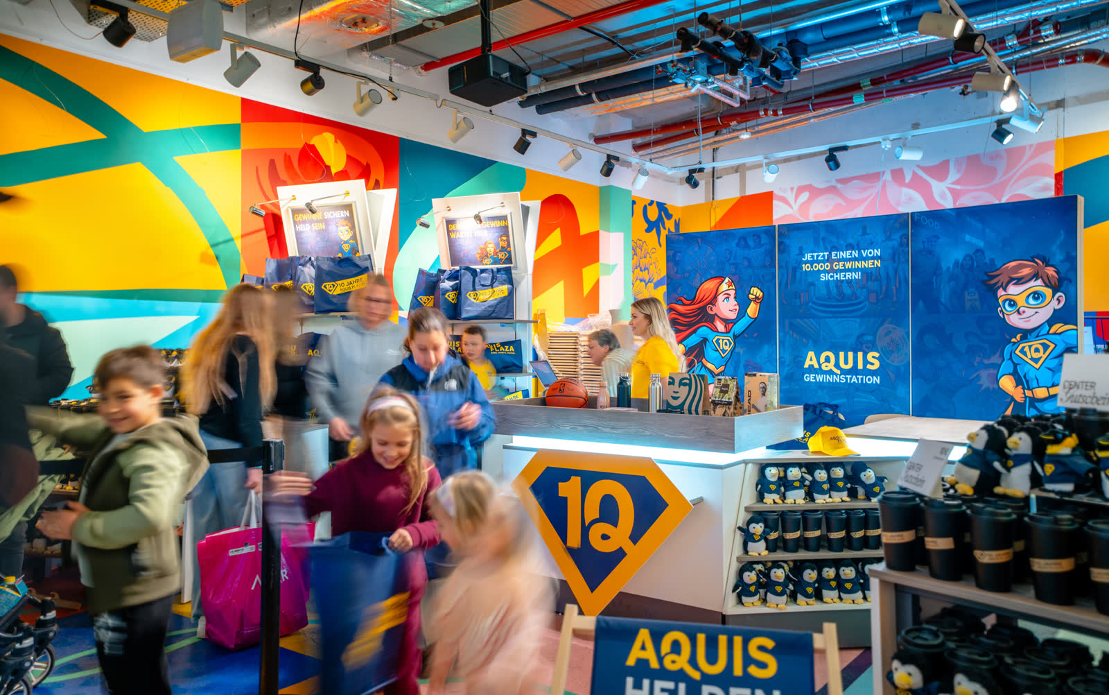 Gebrandete Gewinnstation im Aquis Plaza